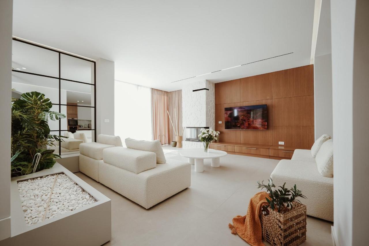 Escape 21 Villa